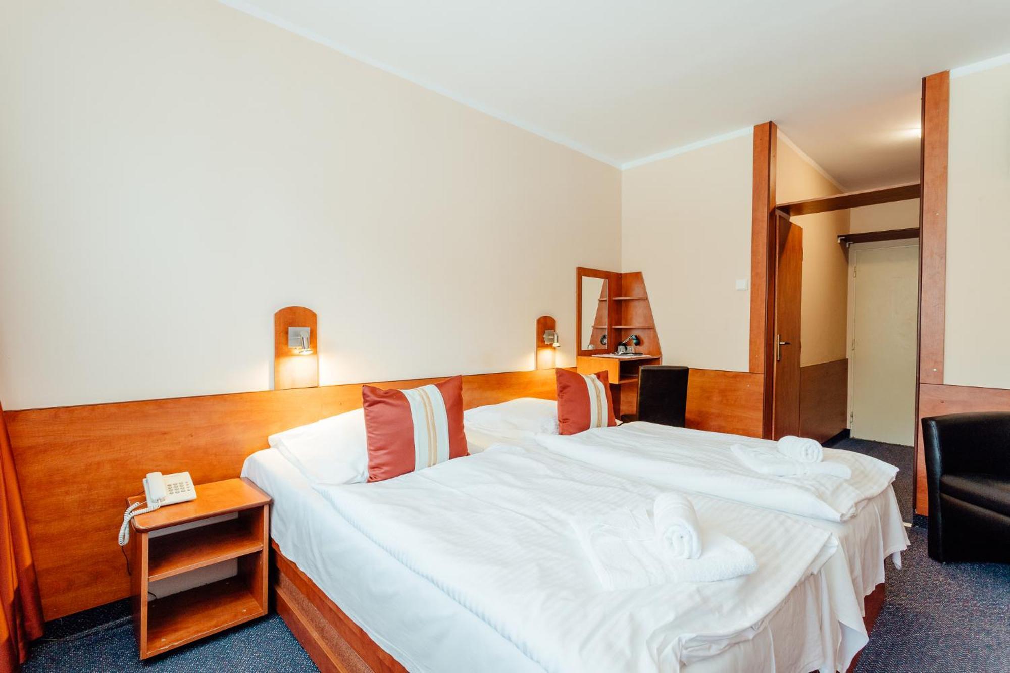 באנסקה ביסטריצה Hotel Sachticka מראה חיצוני תמונה