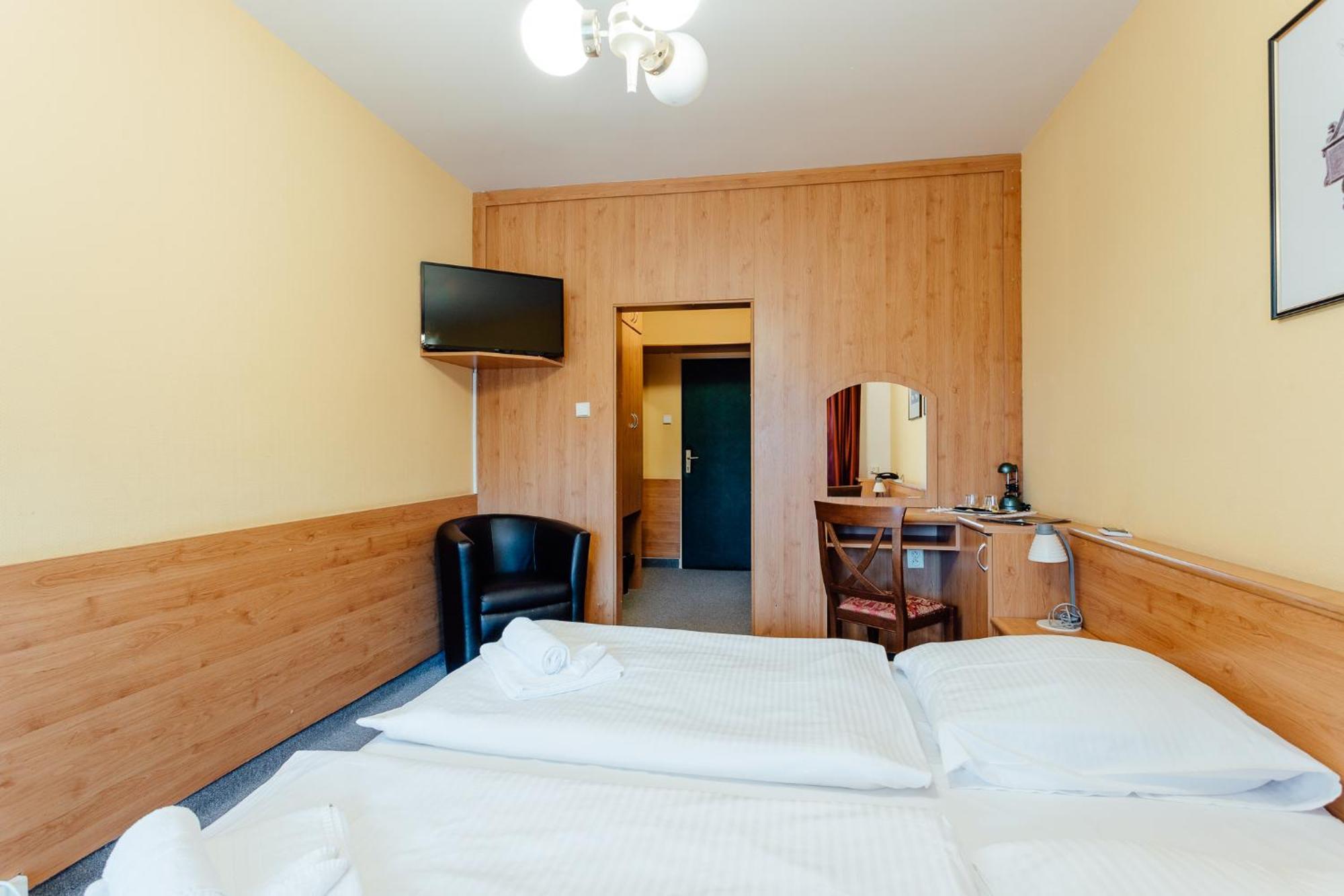 באנסקה ביסטריצה Hotel Sachticka מראה חיצוני תמונה